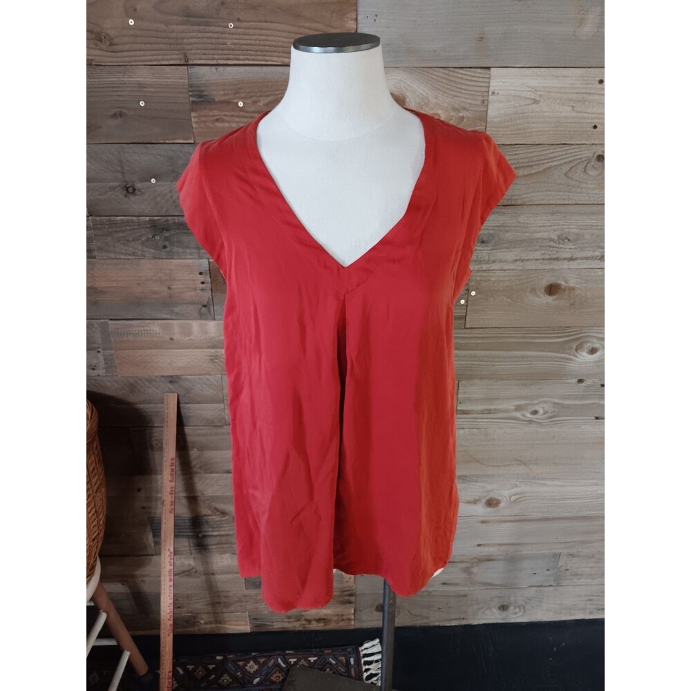 Maeve by Anthropologie Top Women's Sz. Sm. Shoulder Cut Outs Red/Orng. Cap Slv.
